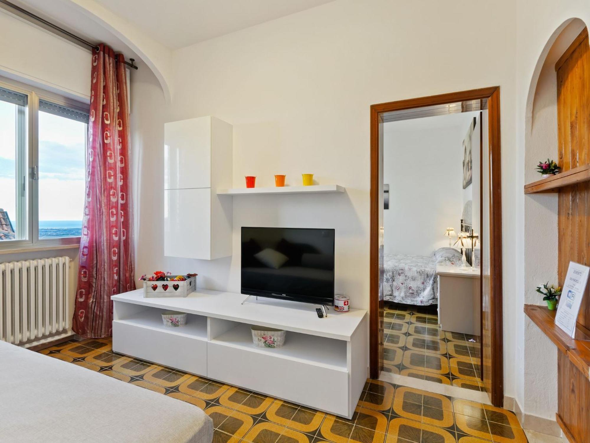 Pleasant Apartment With Courtyard Saludecio Exterior photo